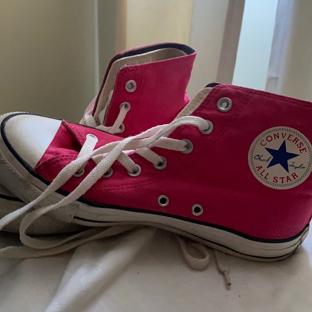 Pink high top converse